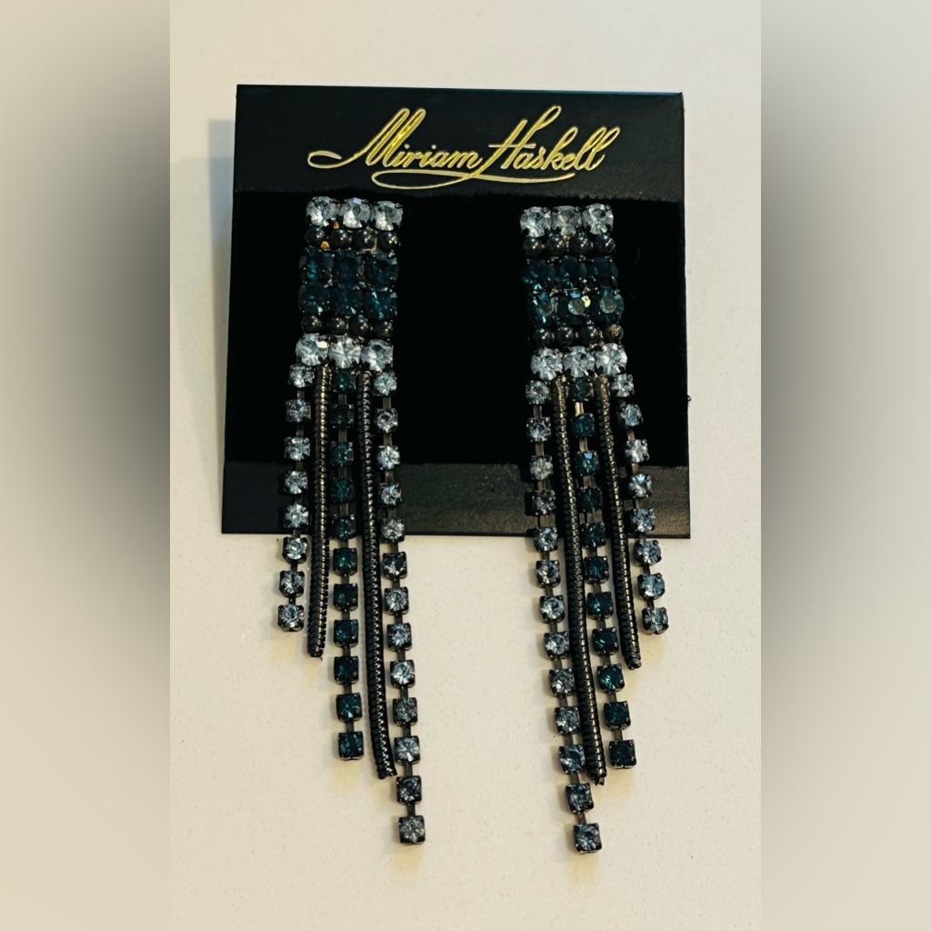 Miriam Haskell Montana Blue Crystal Dangle Drop Pierced Earrings Vintage 76$